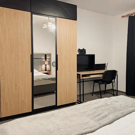 Hotel Mia - Z Prywatna Lazienka 3*